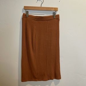 Rust ribbed pencil skirt
